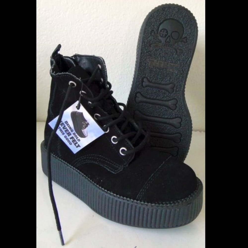 * * NWT - T.U.K. BLACK SUEDE CREEPERS * *